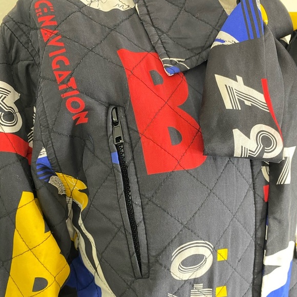 VINTAGE 100% SILK QUILTED PATTERNED NAUTICAL BUTTON UP JACKET WITH MATCHING SASH - Picture 11 of 17